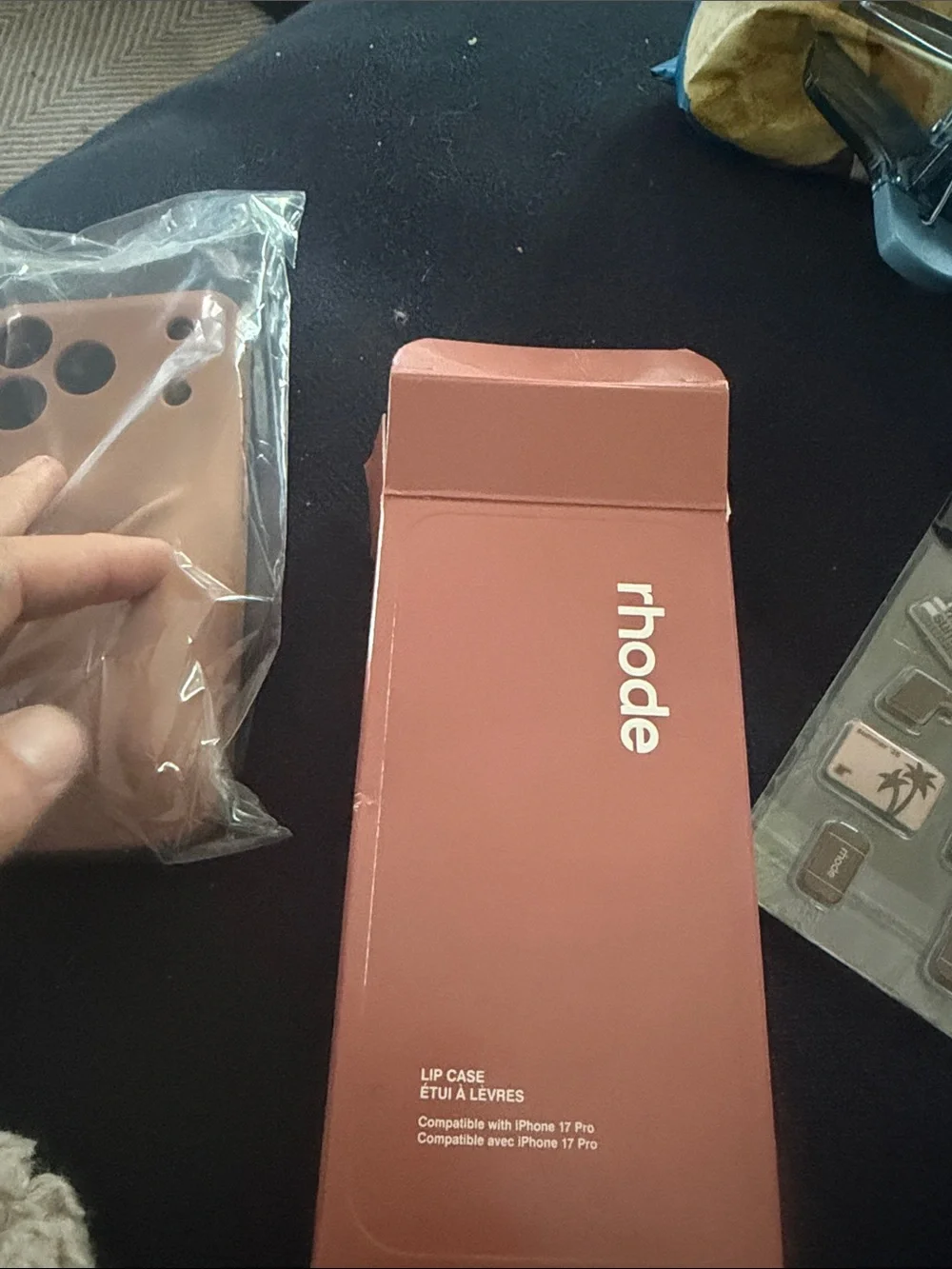 rhode Silicone Phone Case Iphone 17 PRO-Colada